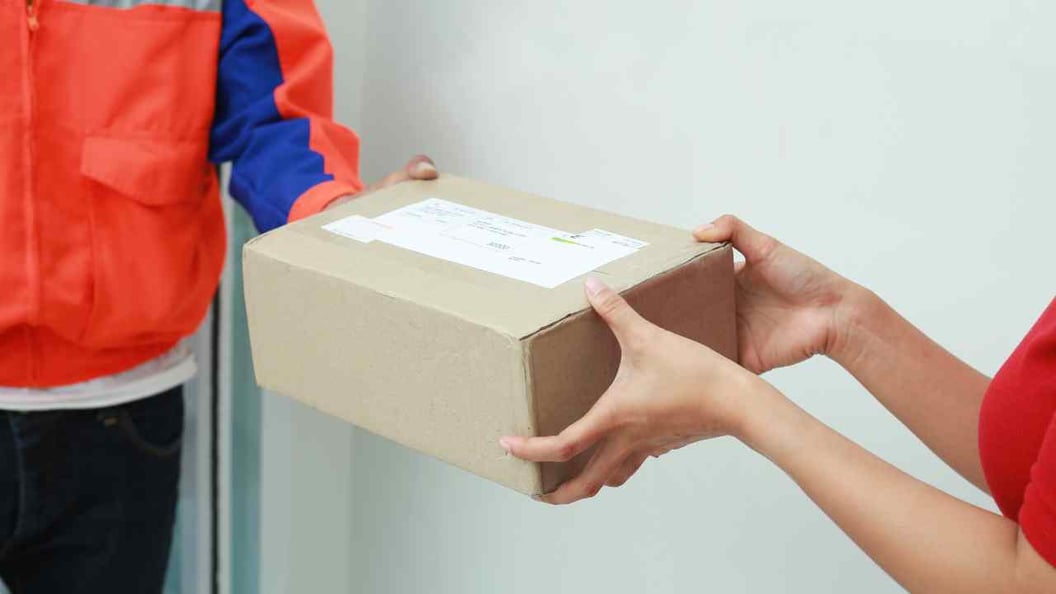 Come Spedire Un Pacco Postale Dove Scrivere Mittente E Destinatario