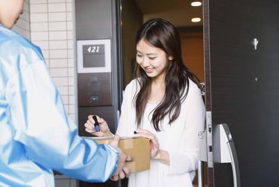 White glove delivery: cos’è e quando conviene davvero