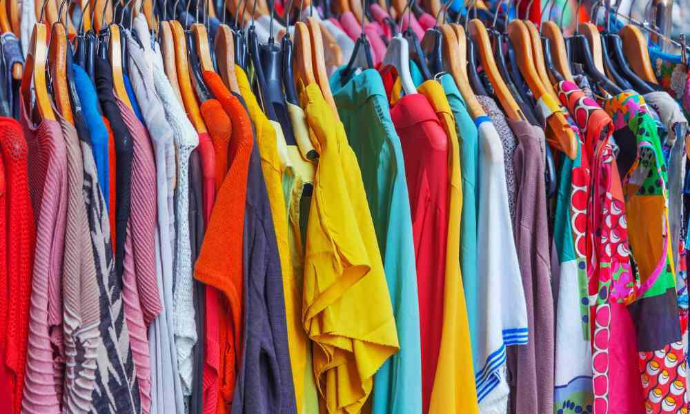 Come trovare grossisti di abbigliamento online per il tuo eCommerce