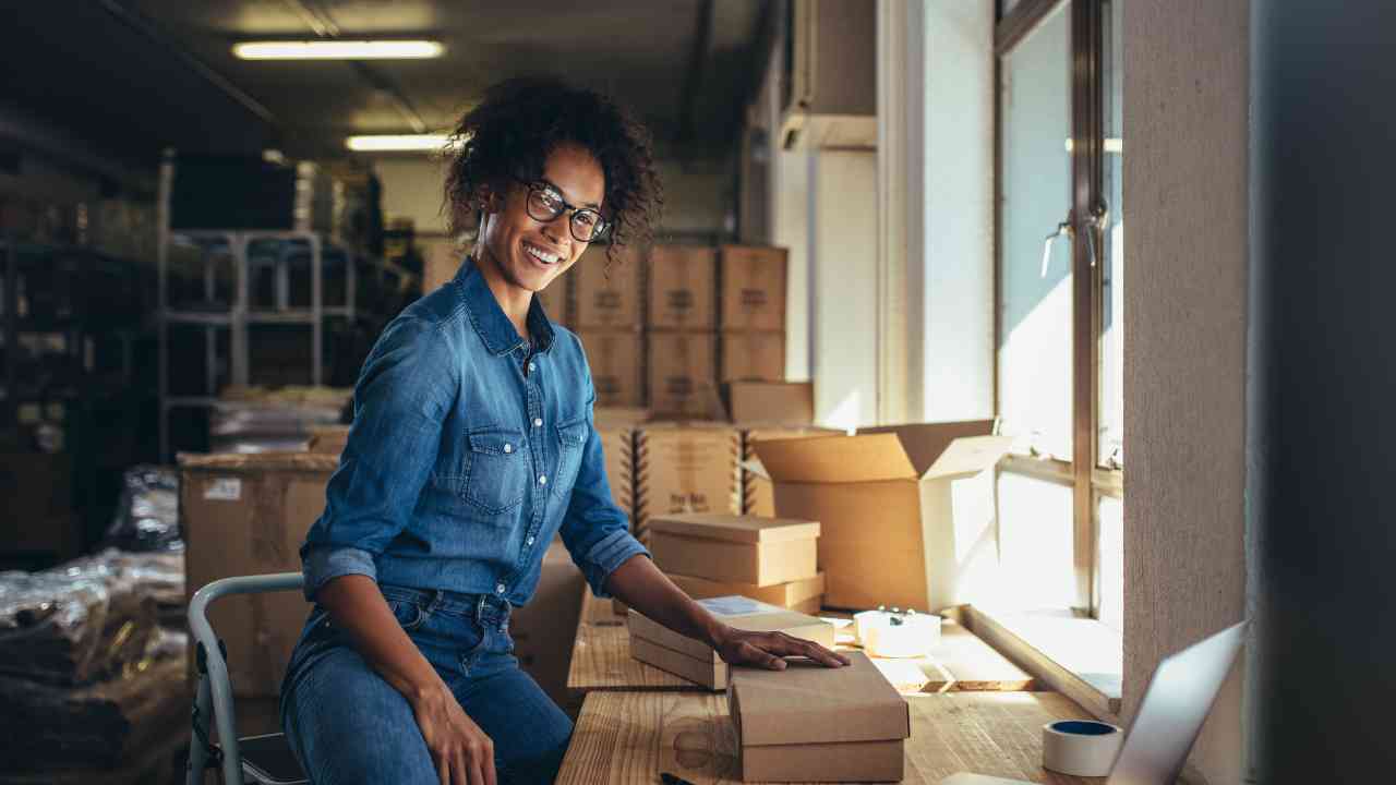 spedire con corriere